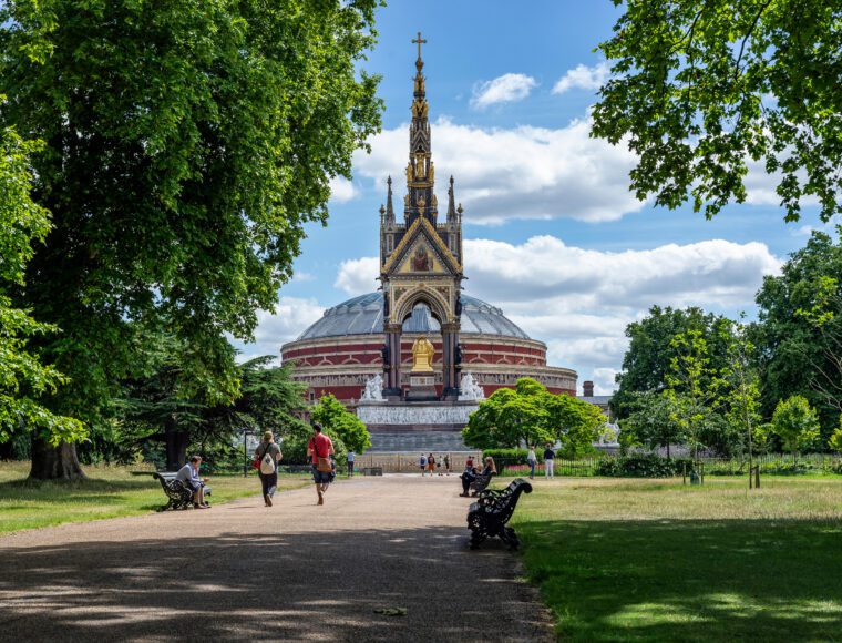 The_Resident_London_Hotels_Royal_Residence_Albert_Memorial